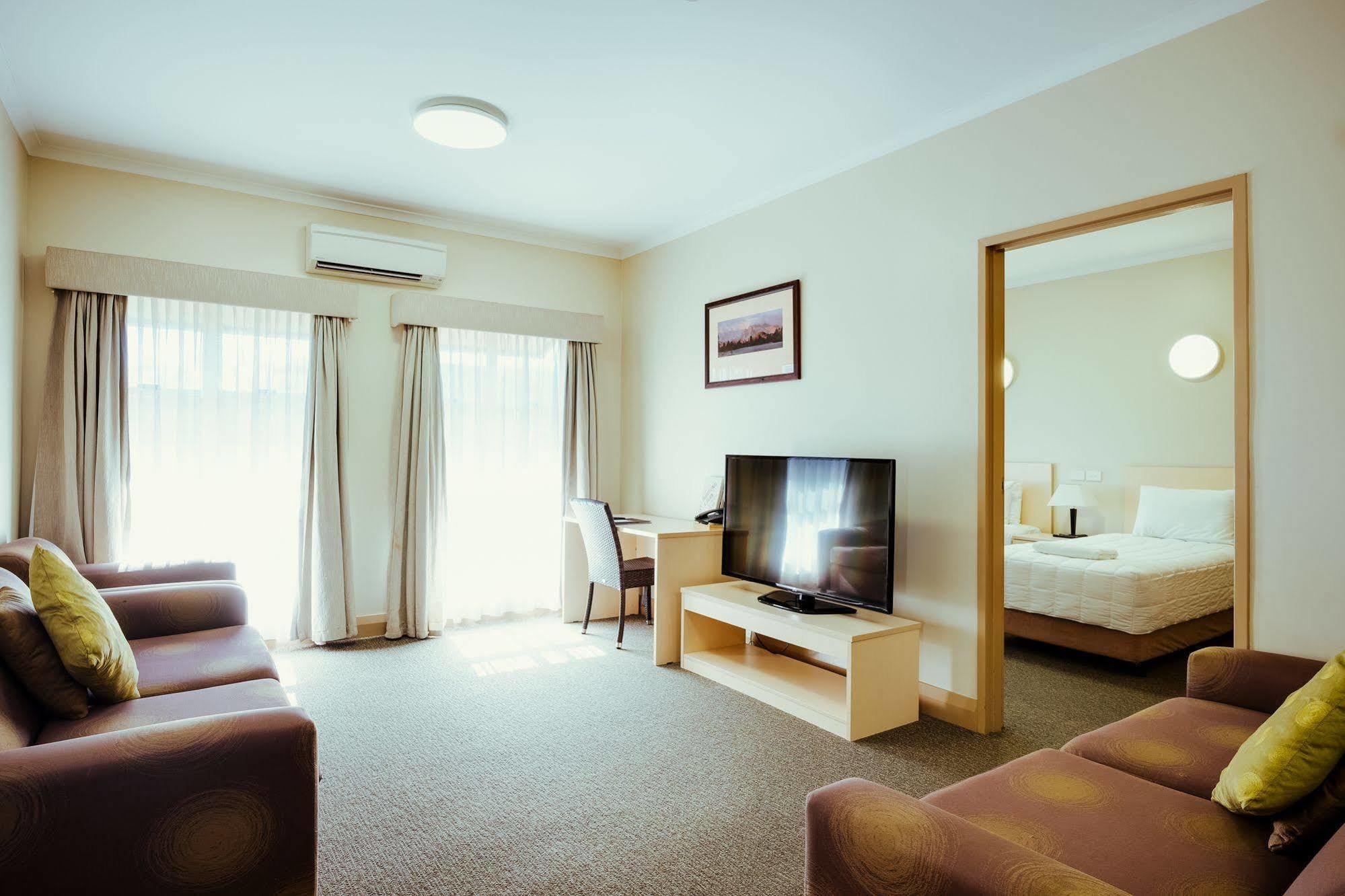 Club Motor Inn Narrabri Exterior photo